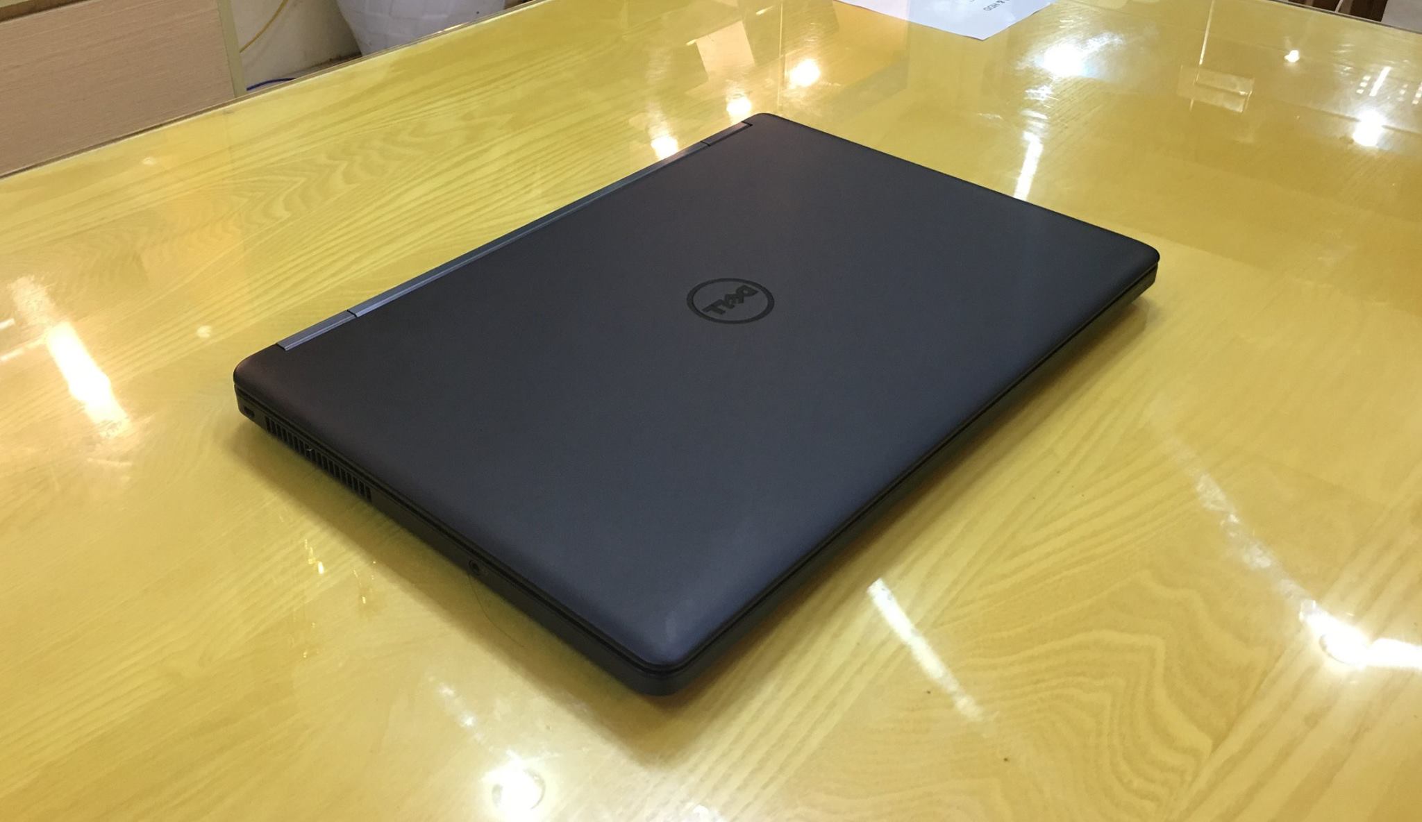 Laptop Dell Laititude E5550-8.jpg